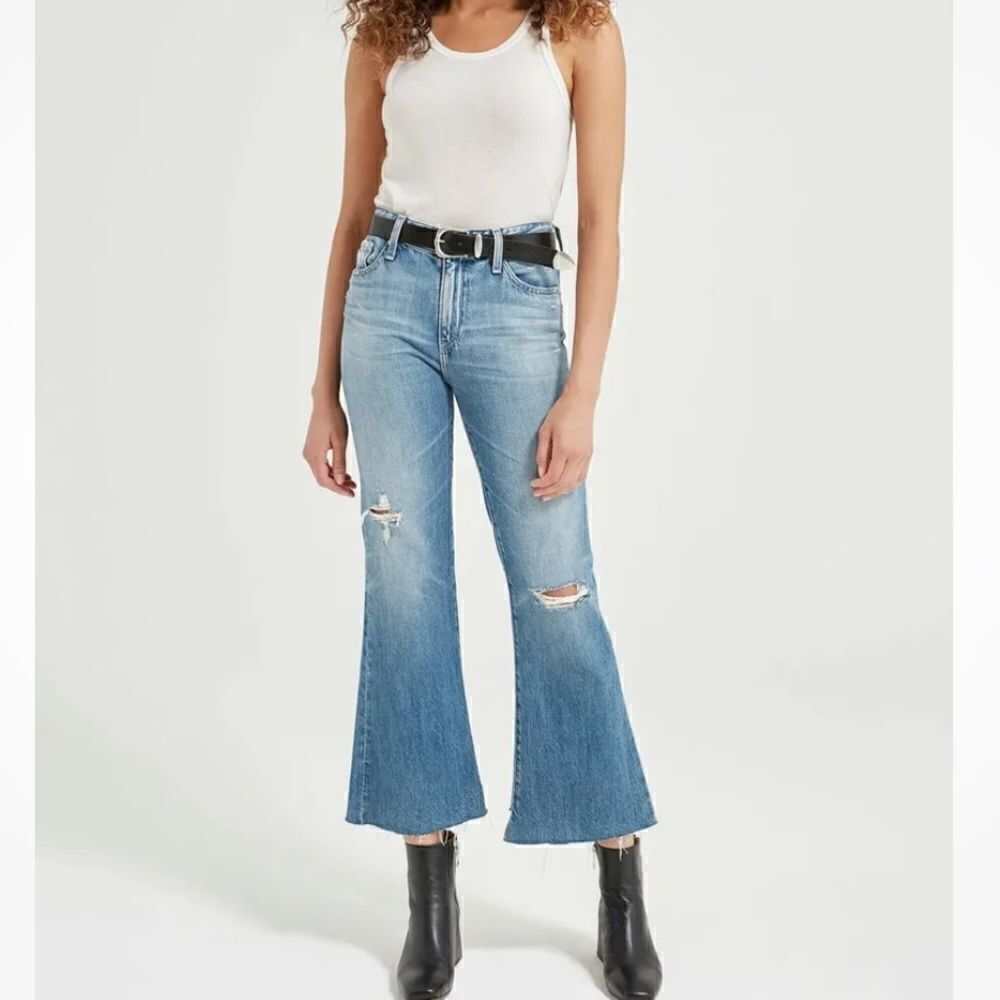 AG Denim The Quinne Crop High Rise Distressed Kick Flare Jeans.Size 29